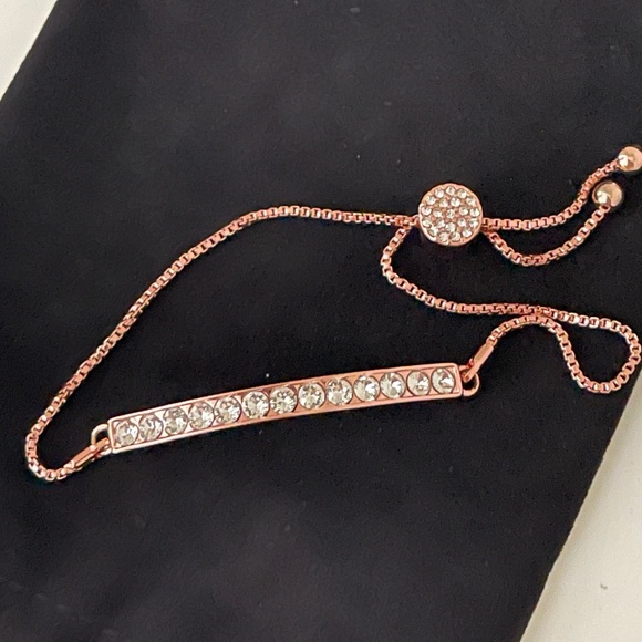 Brilliance Crystals from Swarovski LOVE YOU MORE Bracelet Rose Gold - Picture 7 of 9